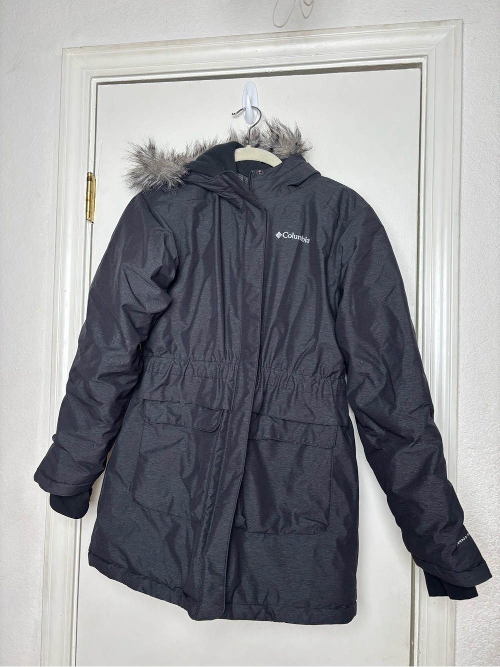 Columbia Girls Nordic Strider 2 Ski Jacket Large 14/16 Faux Fur Hood Thumb